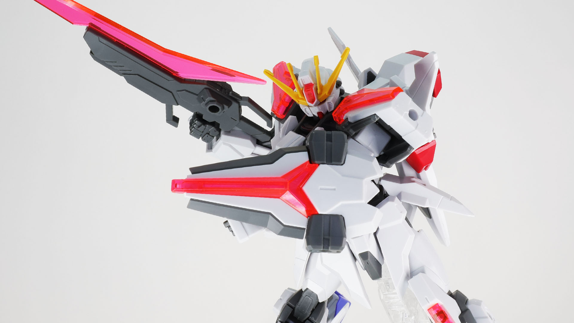 お互いの実力は拮抗、近接戦闘を仕掛ける！