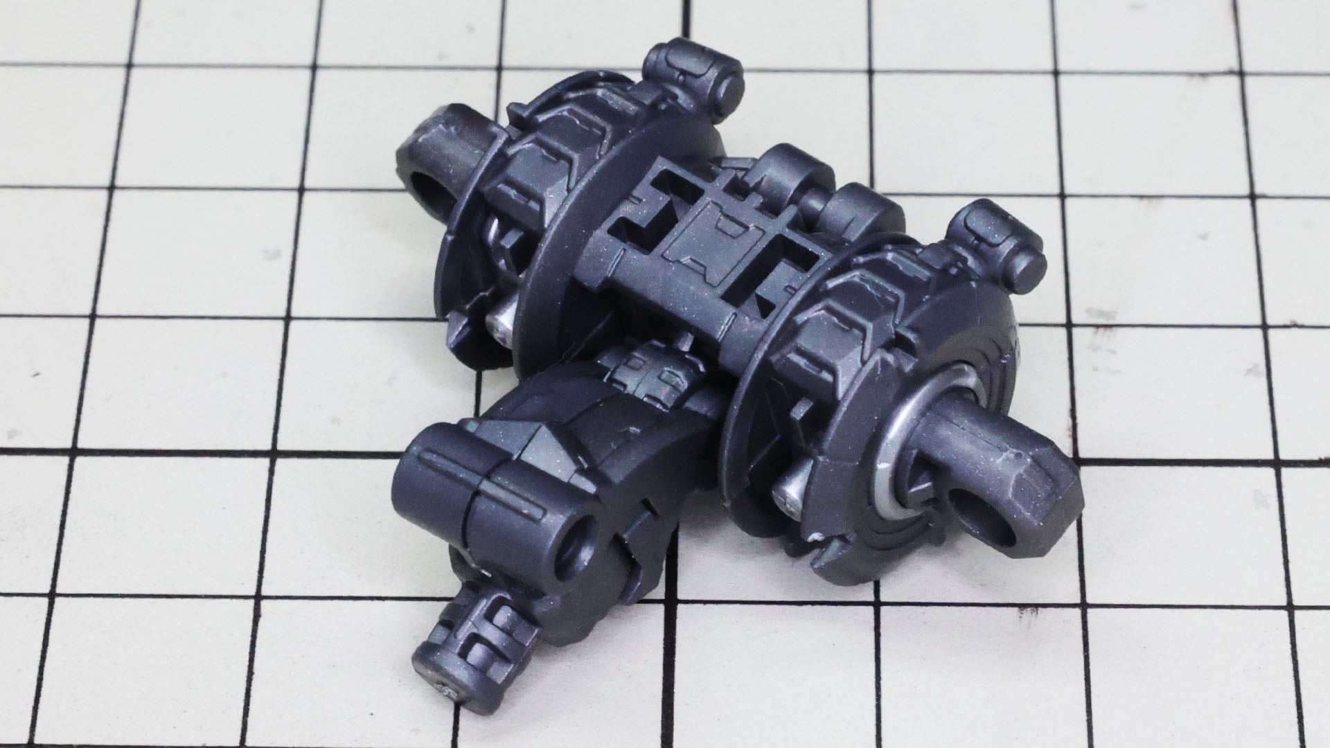 とんでもない密度感の胸部メカフレームです！