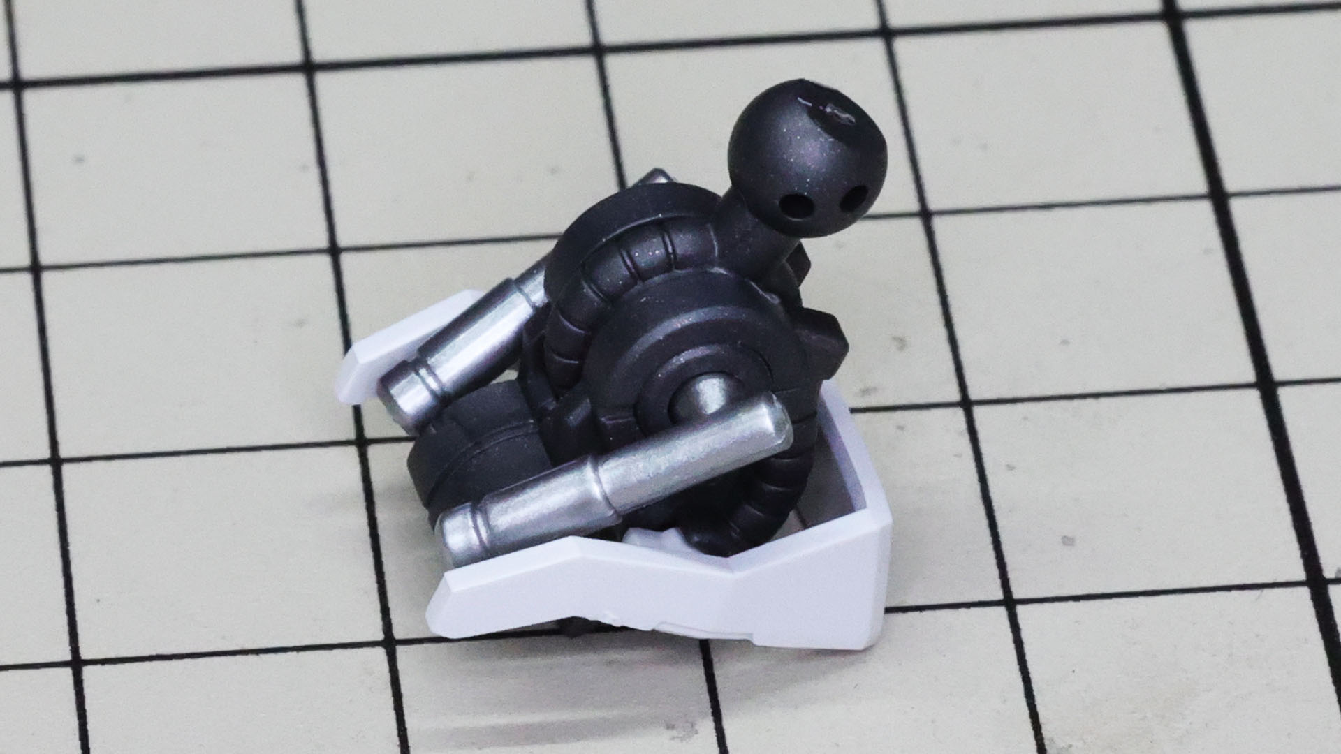 こちらは棒状で伸縮機構はありません