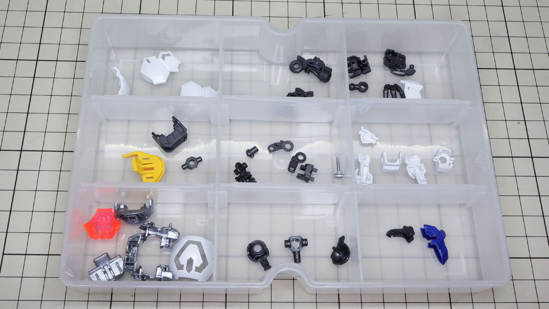 作る順番でパーツ分けし、ビルダーズケースで管理してみました