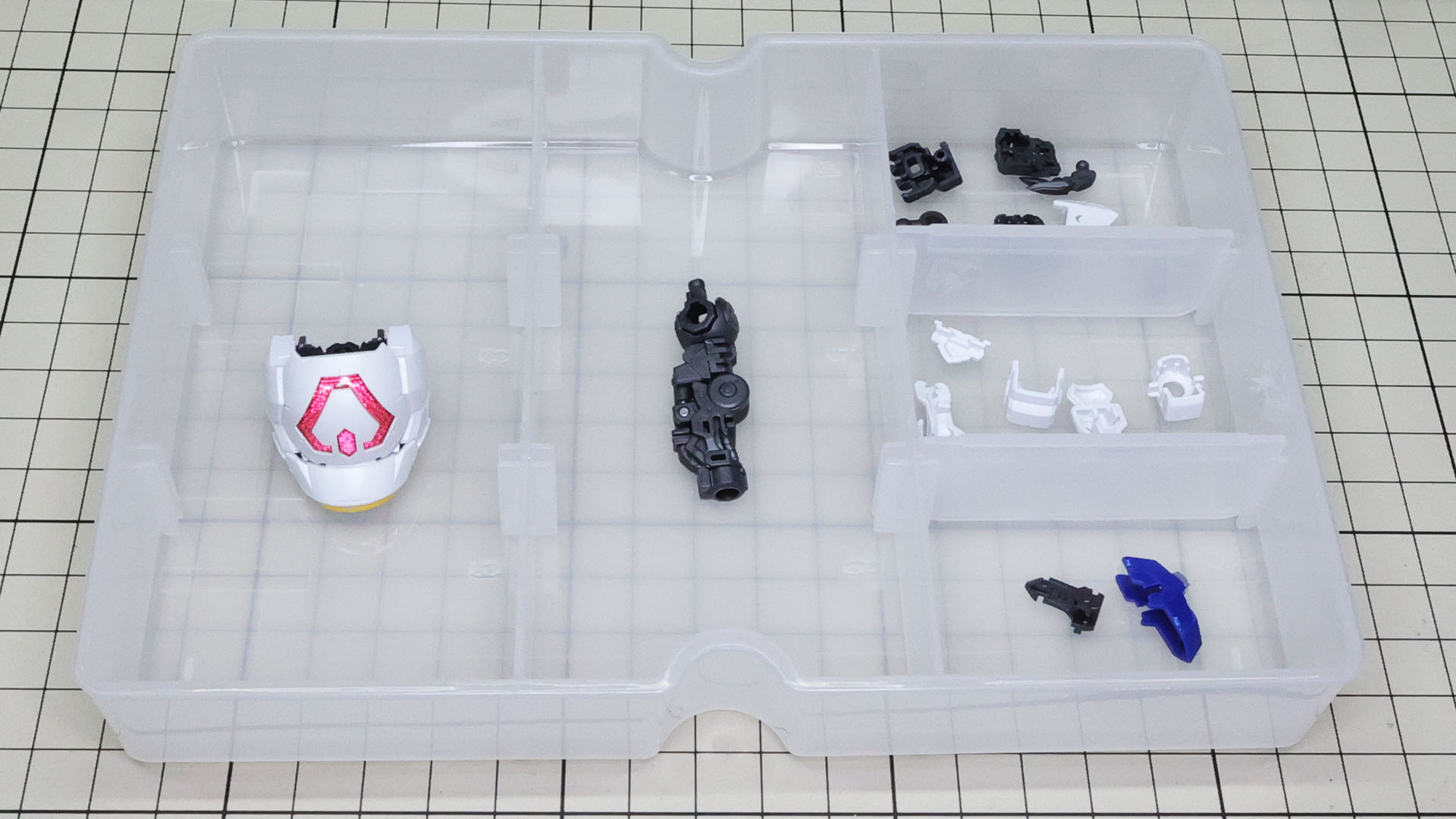 完成したものをビルダーズケースに収めていくこともできます。これ楽しいです！