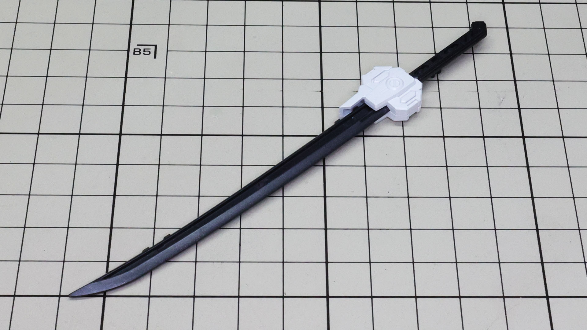 メイスもとても凝った作りです