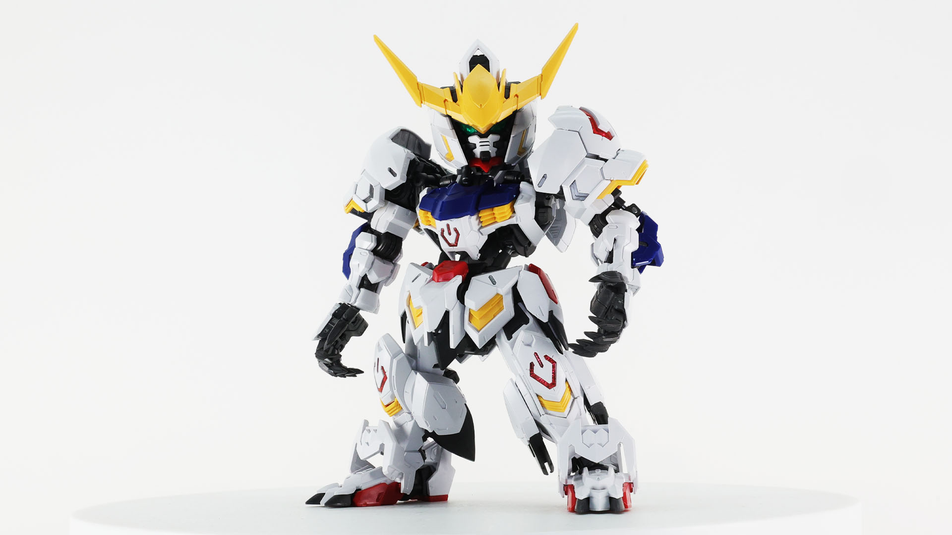 SDの新たなイメージを持つMGSDとしてガンダム・バルバトス登場！