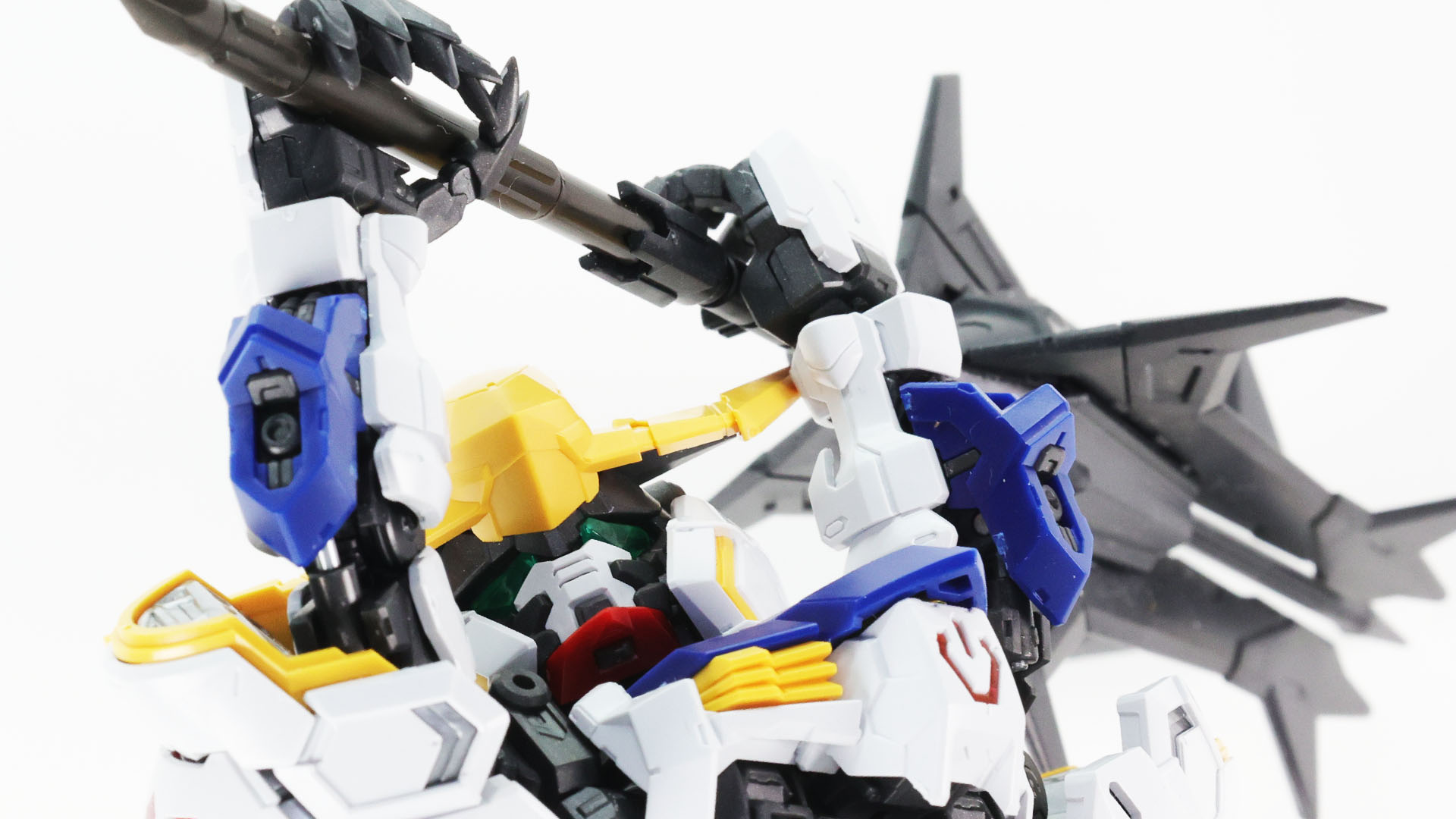 大ぶりなメイスの大ぶりなアクションが楽しい！