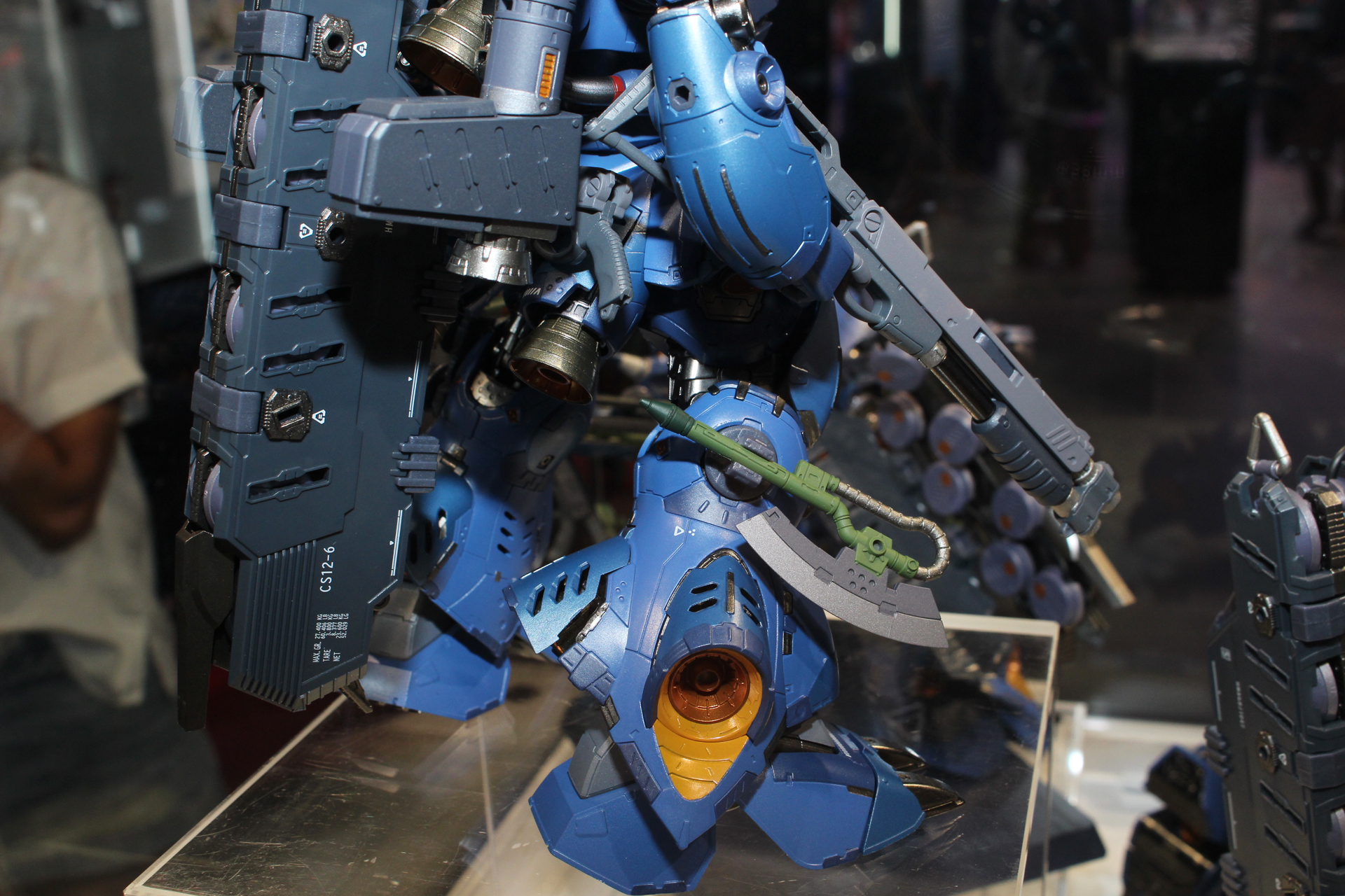 本体の塗装のクオリティの高さはもちろん、バーニアなどの塗り分けも完璧だ