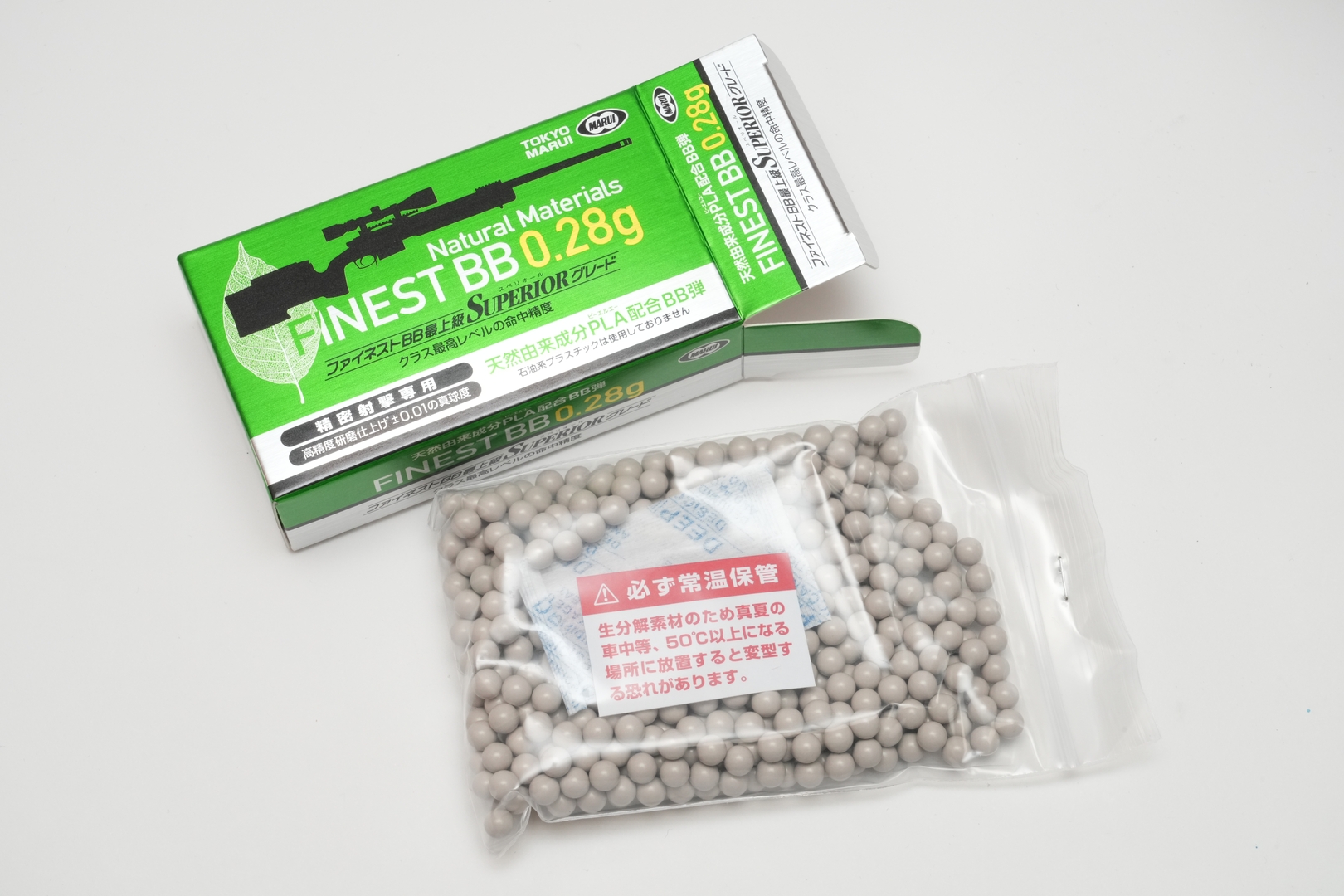 パッケージ内には実測3gの乾燥剤が封入されている