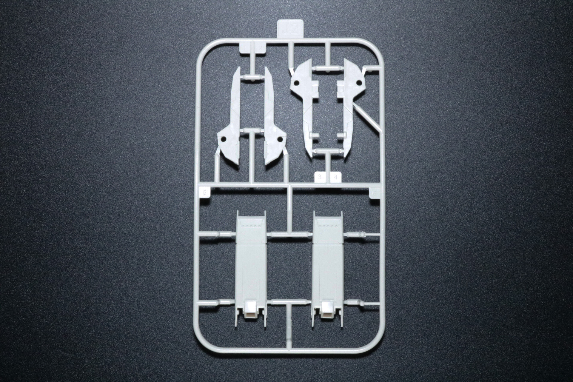 クリアパーツにも塗装が施されている