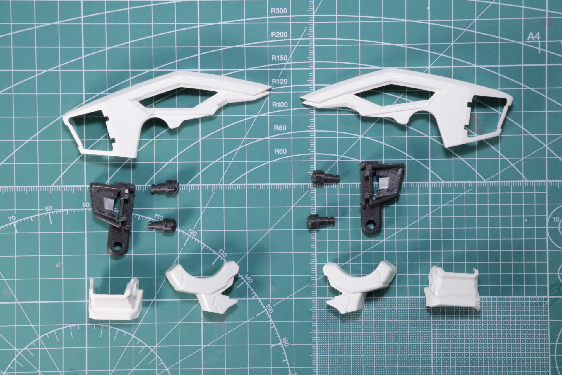 後ろ脚アーマー