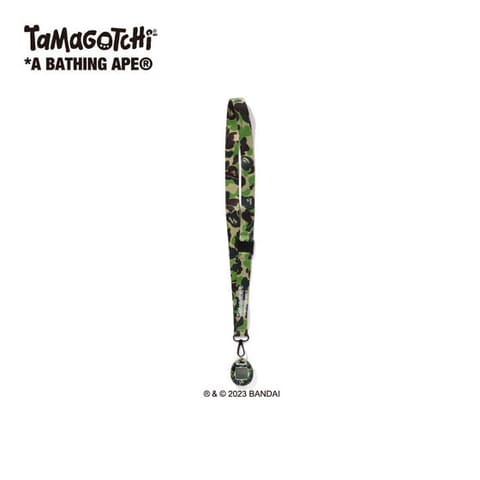 たまごっち」とファッションブランド「A BATHING APE」のコラボ