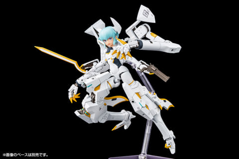 メガミデバイス」×「武装神姫」よりプラモデル「悪魔型 ストラーフ
