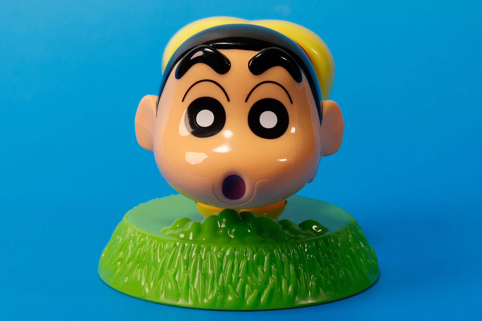 口を丸く開けた表情がかわいらしい