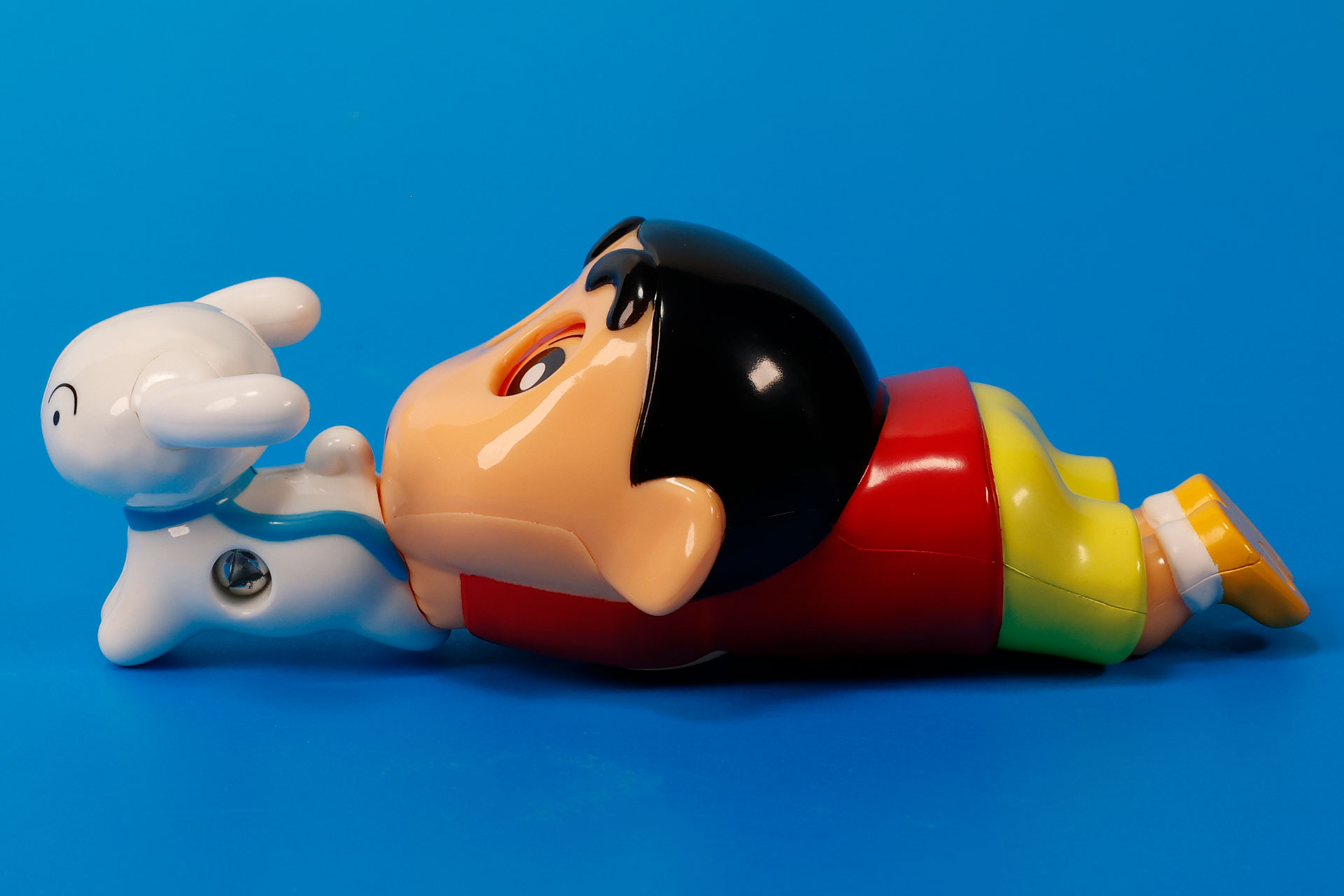 シロにしっかりとしがみついているのがわかる