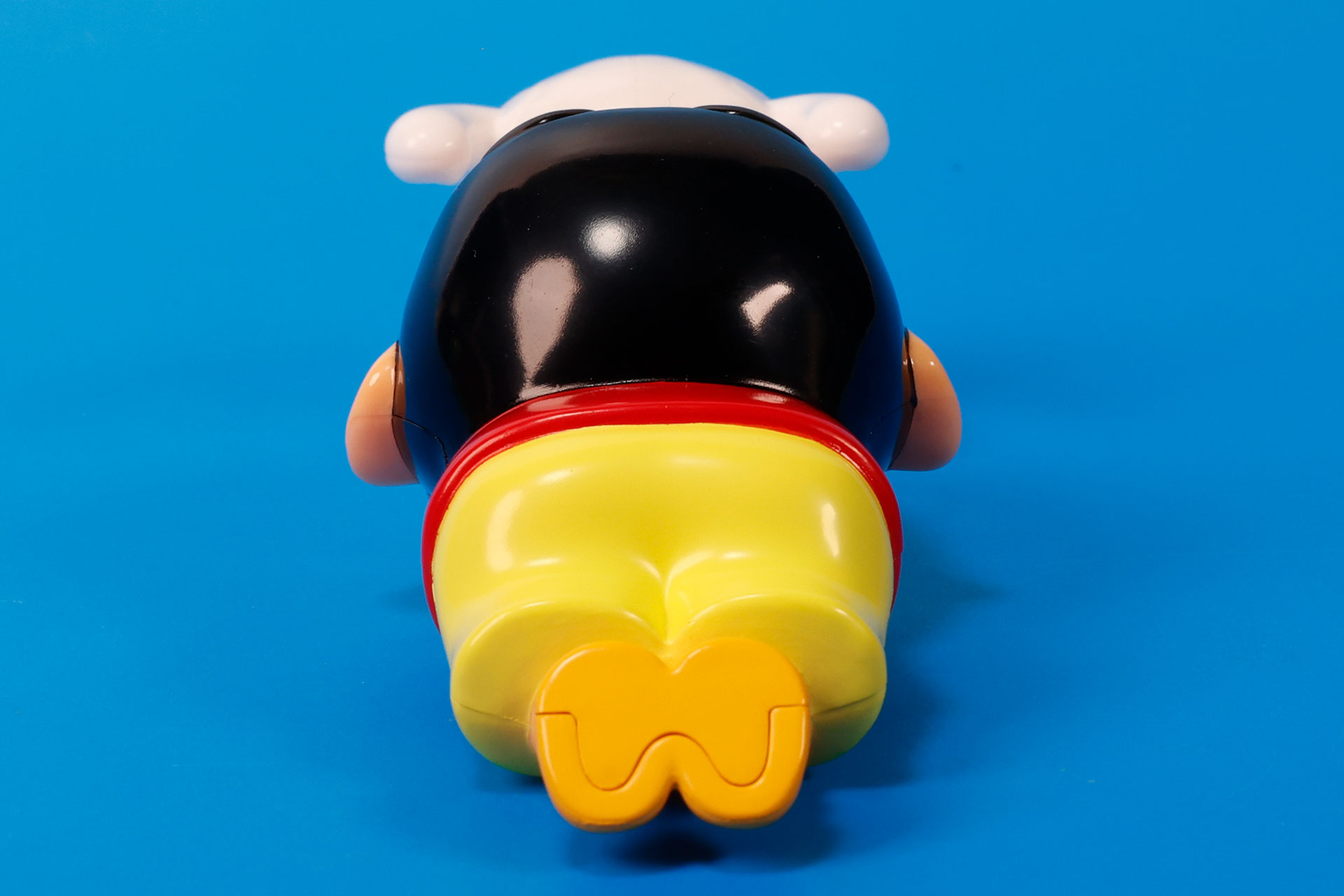 こちらは真後ろから見たところ