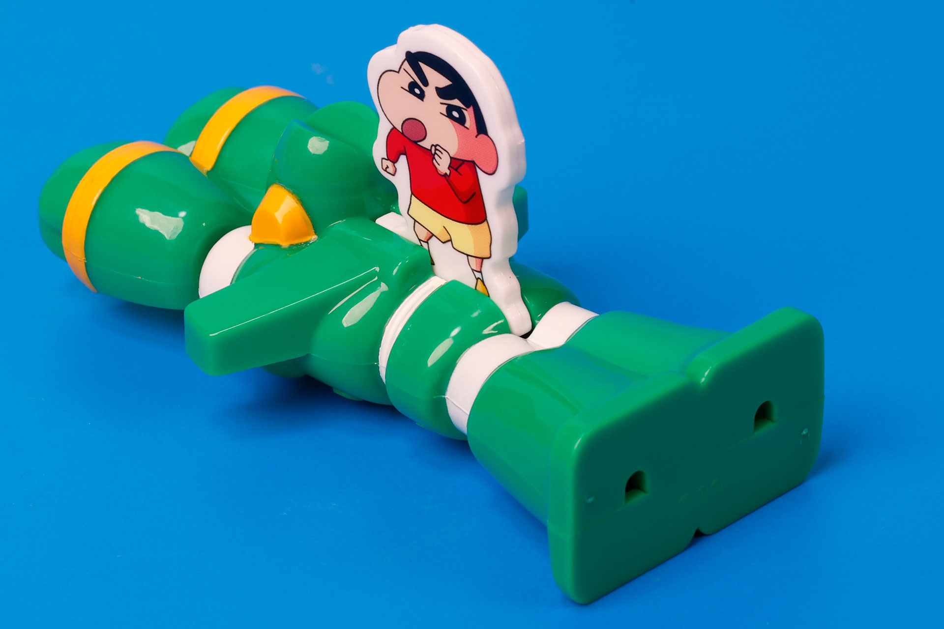 こちらは背面側から見たところ