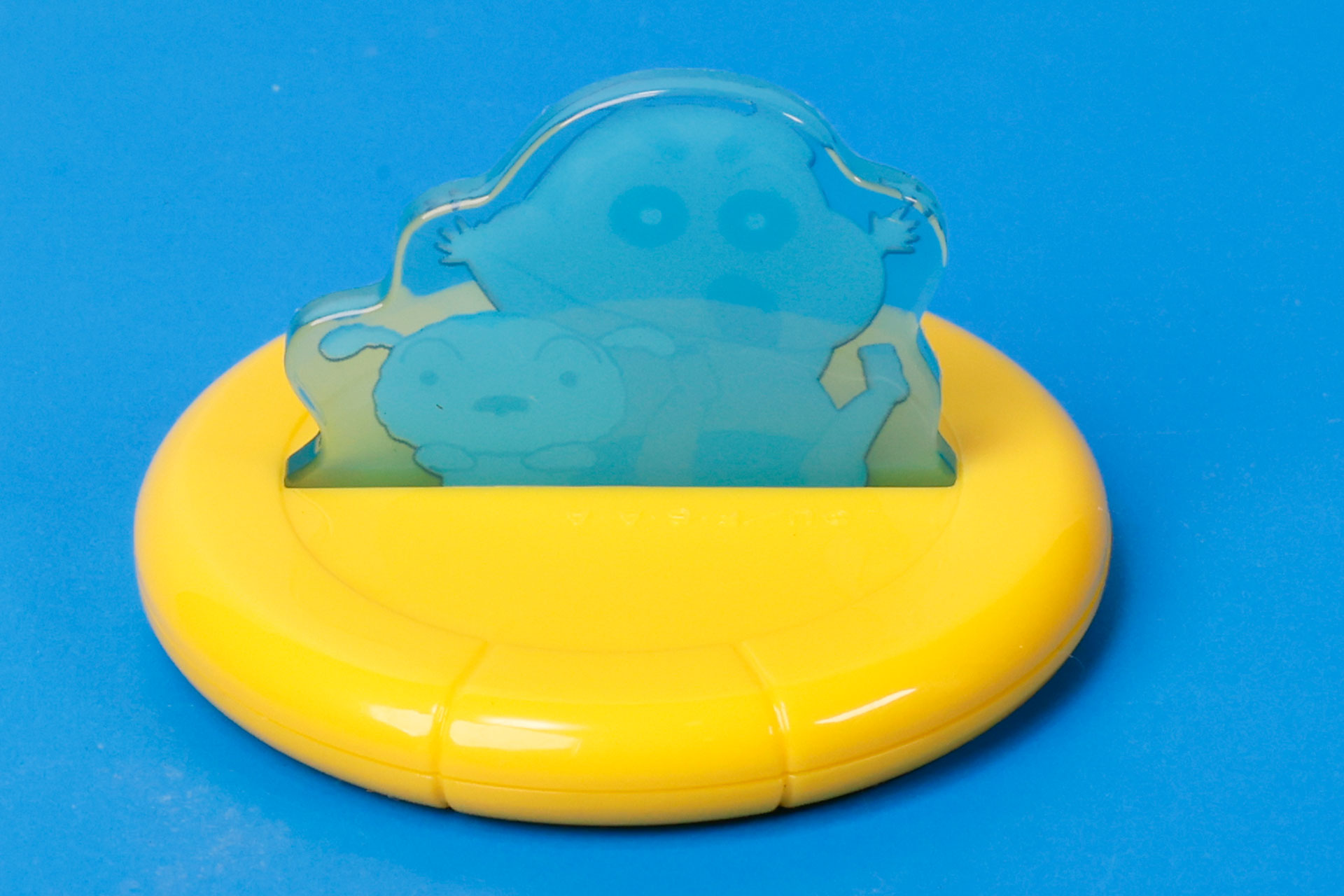 絵が描かれているのは表面のみ