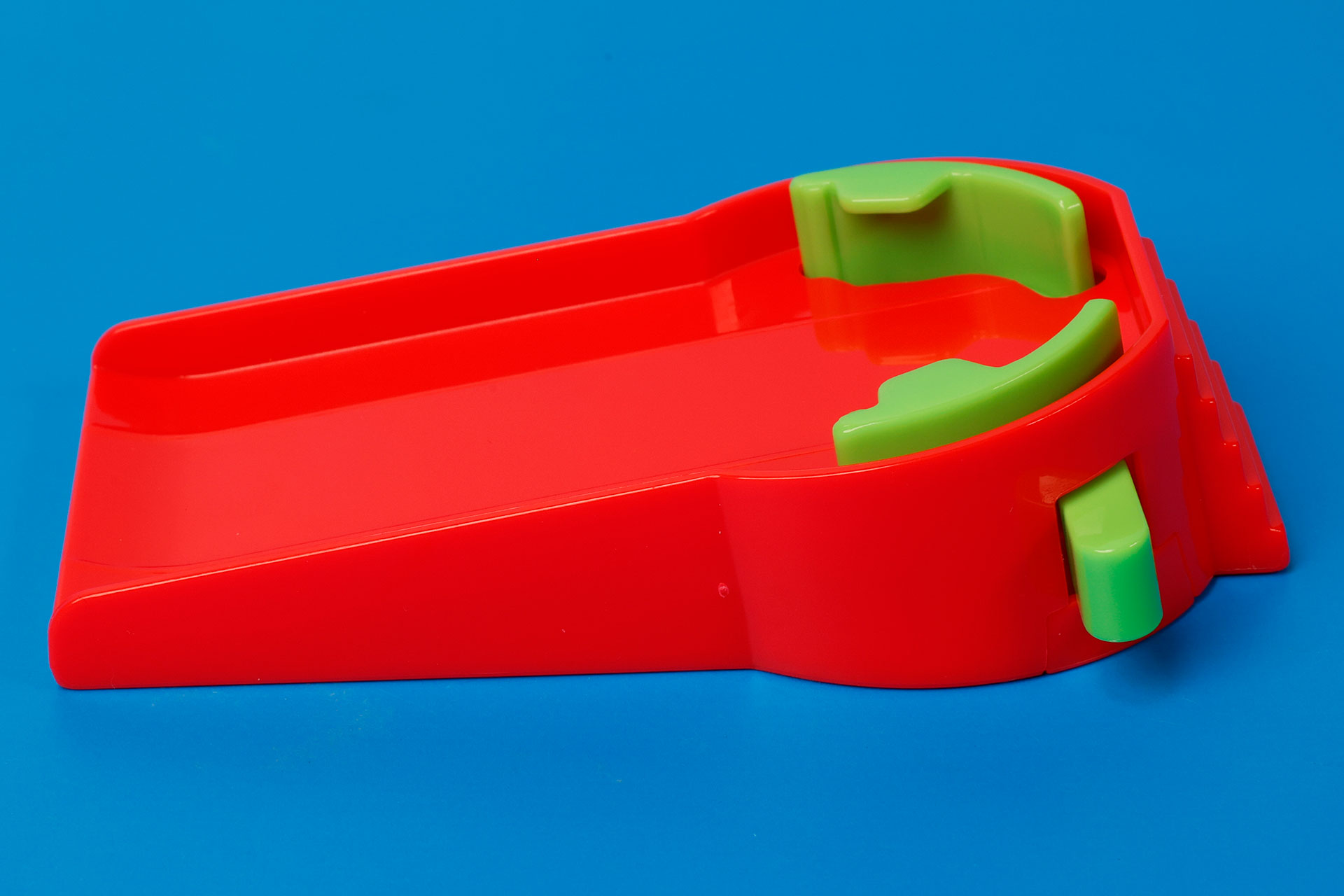 角度を調整することで、いろいろな飛ばし方ができそうだ