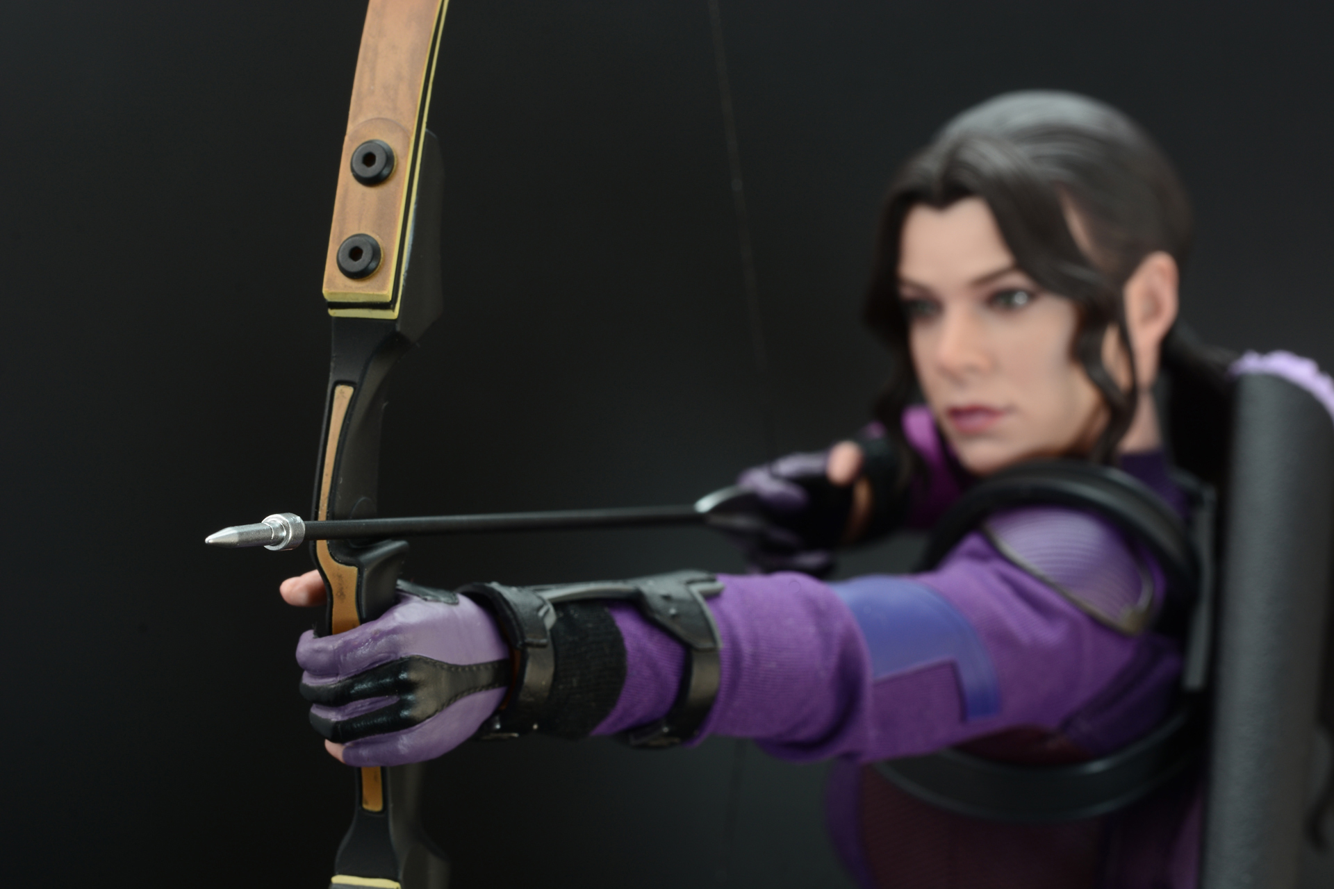 矢尻のアップ。どんな効果があるのか想像するのも「ケイト・ビショップ」ならではの楽しいところだ