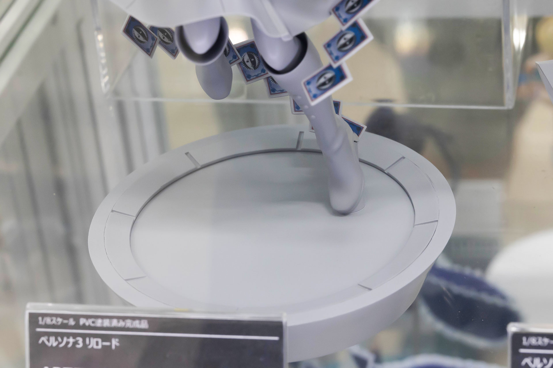 こちらを見る限り、台座も特別なデザインになるようだ