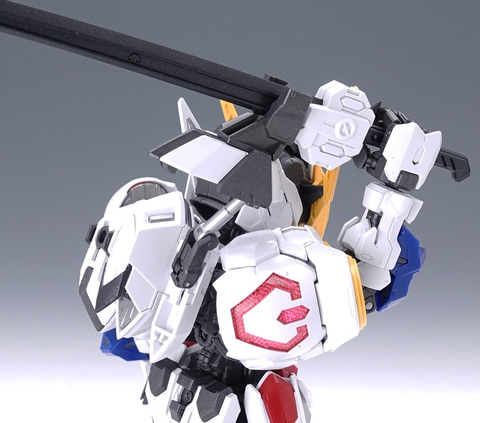 BANDAI SPIRITSホビー事業部開発ブログ」にて「MGSD ガンダム