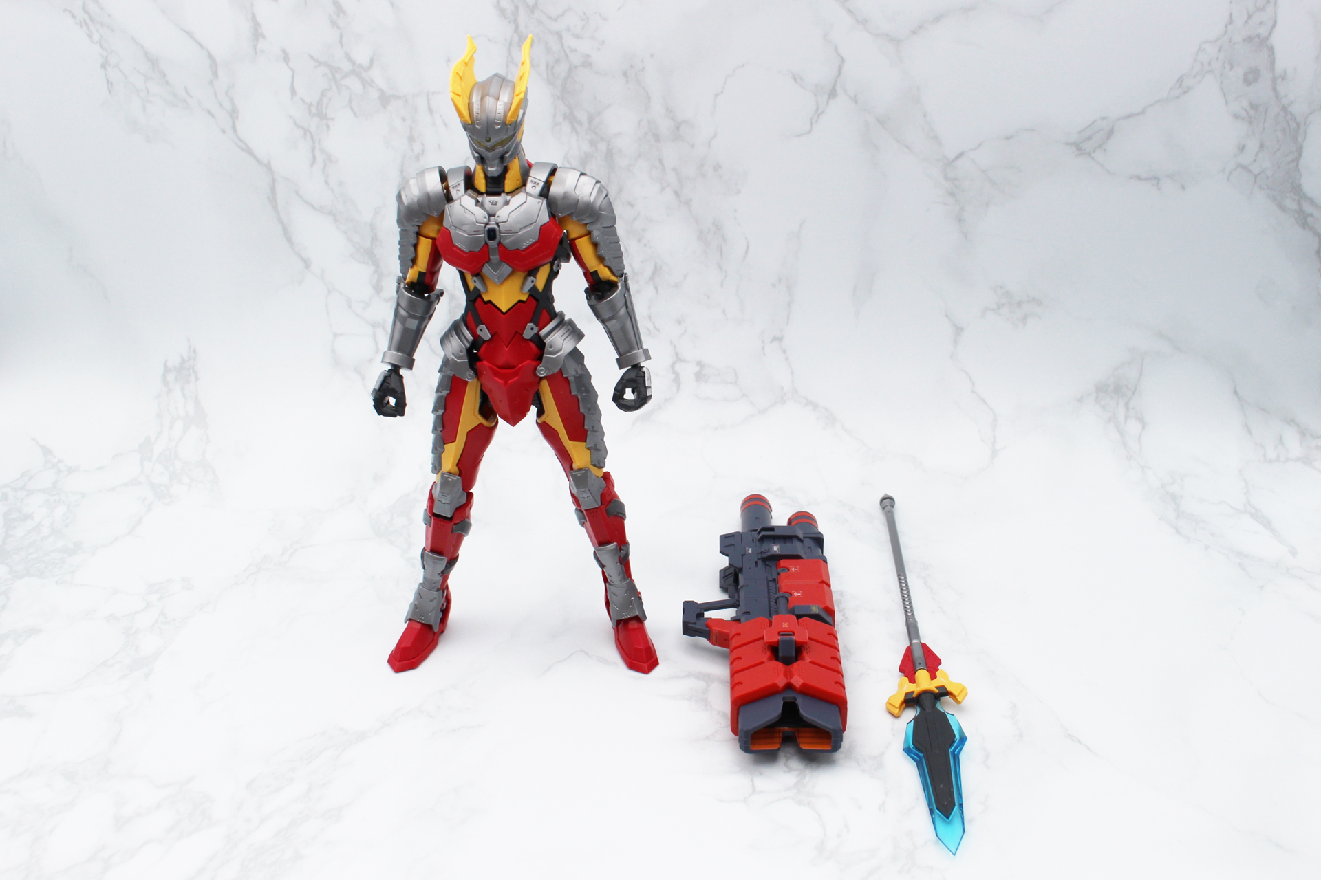 赤と黄色を基調としたSC仕様のゼロスーツをキット化。武装はワイドゼロショットとゼロランス