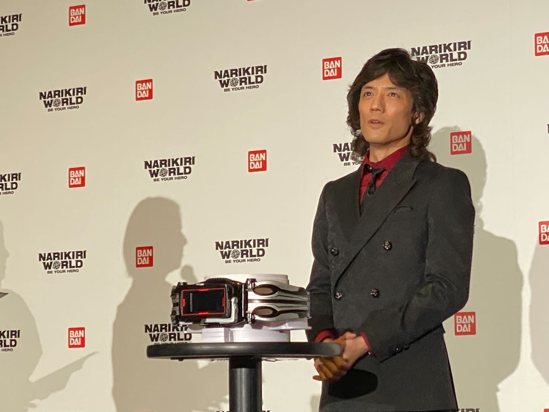 仮面ライダーファイズ役の半田健人さん