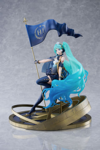 初音ミク」生誕15周年特別企画で「STAR」をテーマにした衣装の