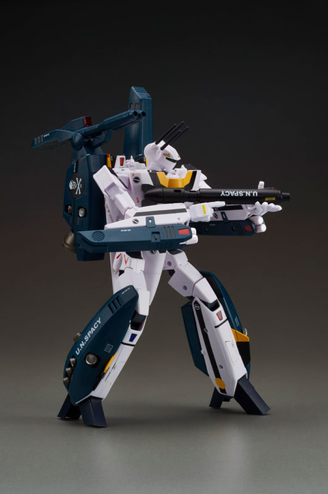 【値下応相談・希少】マクロス完全変型バルキリー 超時空要塞マクロス 完全変形バルキリー VF-1S/J/A 輝機 (プライズ)