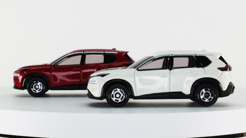 タイヤを覆うタイヤハウスと黒いフェンダー部がさらに力強さを演出しています