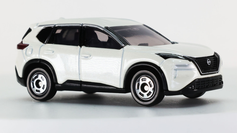 伸びやかなキャビンは乗っていてくつろげそうな雰囲気を再現しています