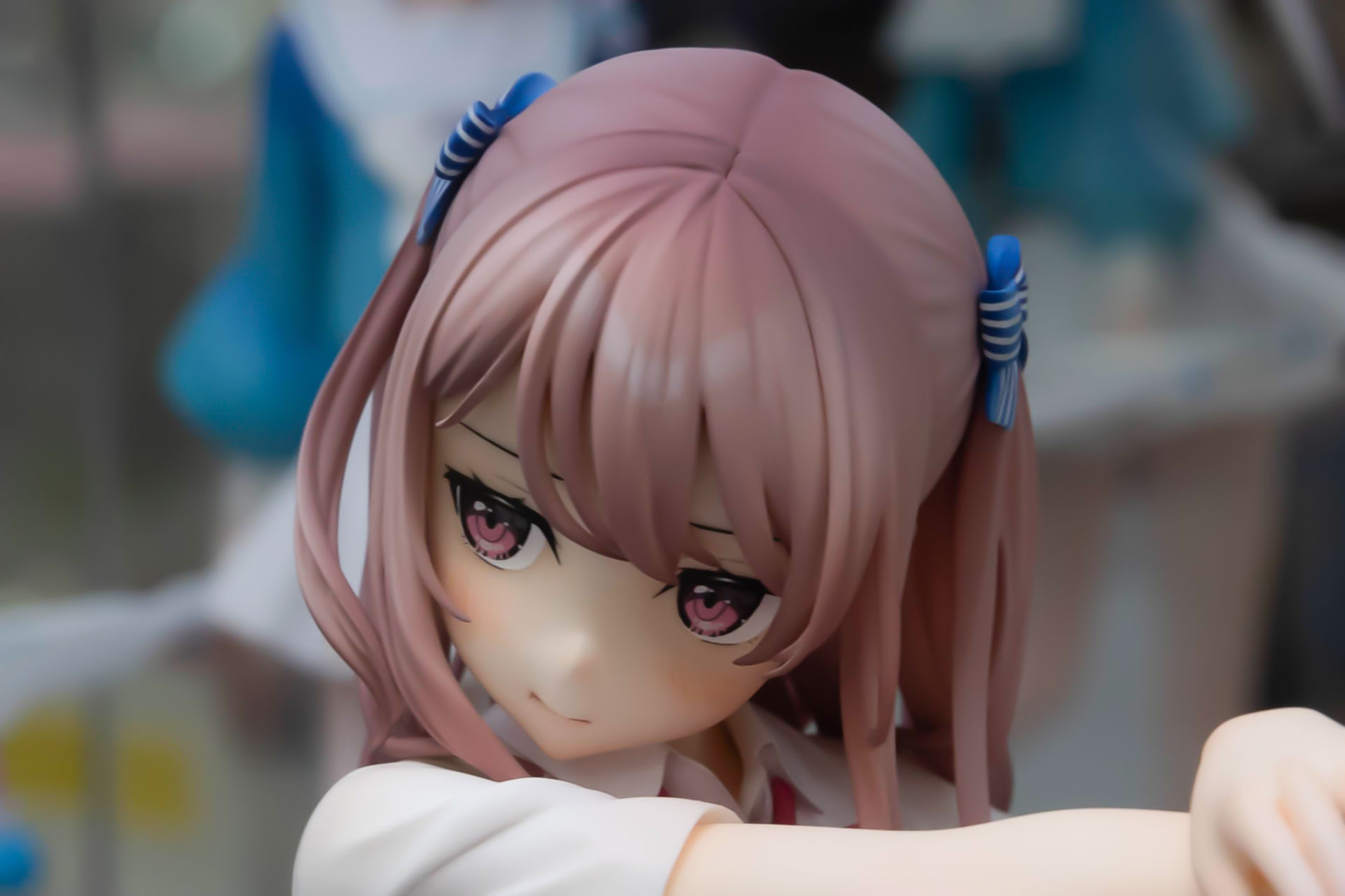 髪には薄らと天使の輪が浮かんでいる