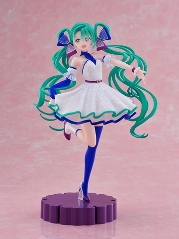 NIKKE 初音ミク 薬屋 とらぶる フィギュア　まとめ売り ぬーどるストッパーフィギュア NIKKE 初音ミク 新品未開封品