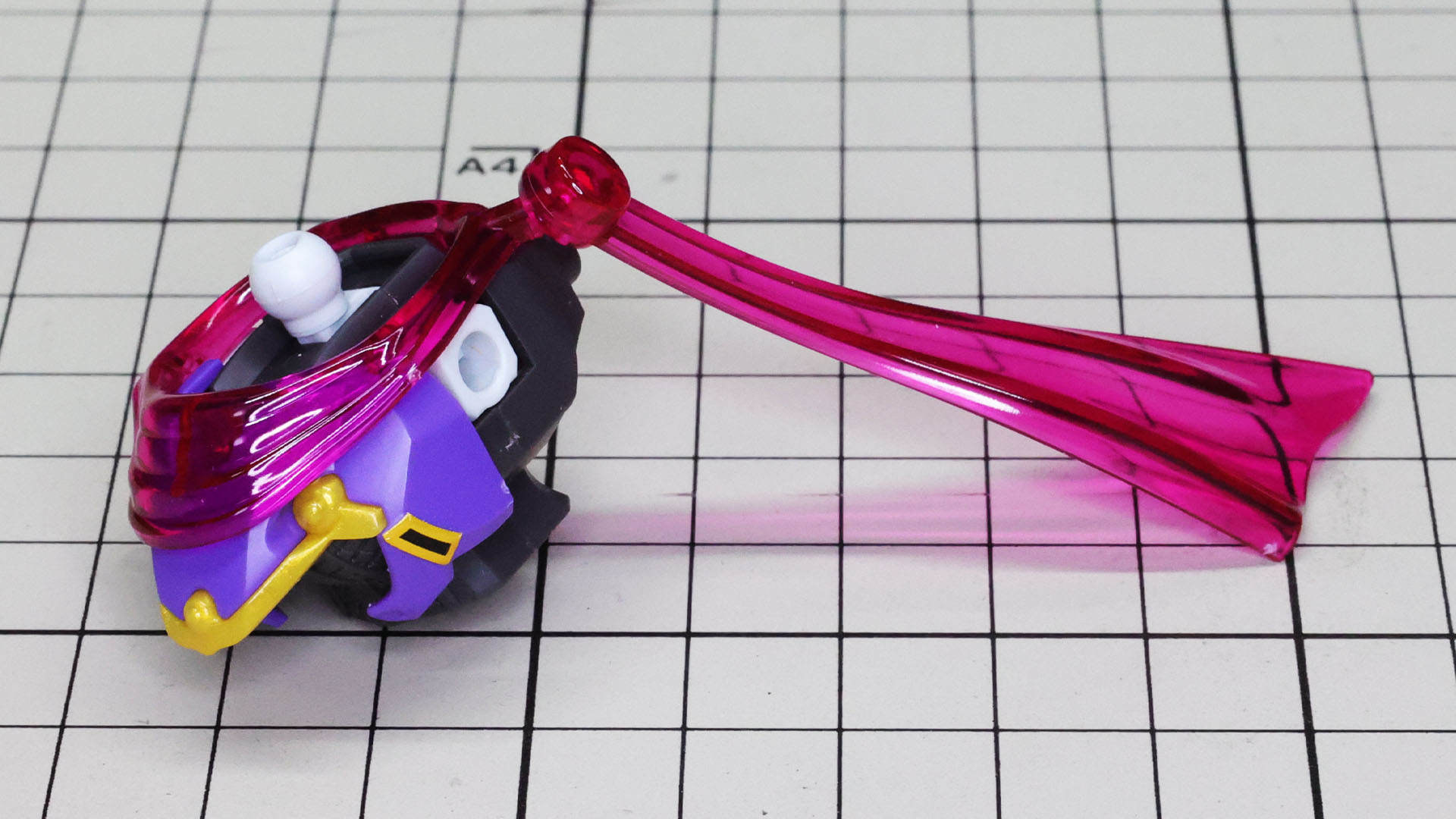 組み上げるとガンダムF91と忍者が融合されていることがわかります。これは楽しい！