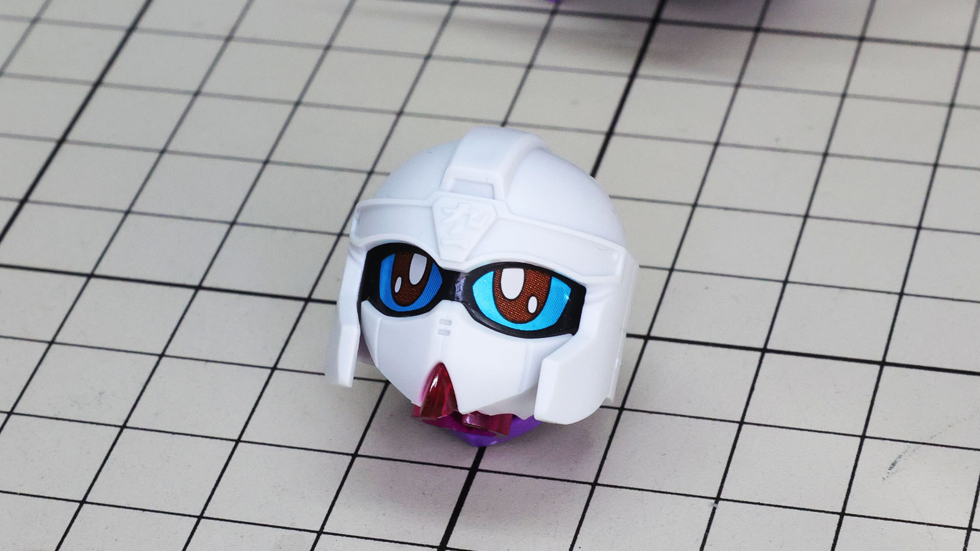 今回は通常の表情と……