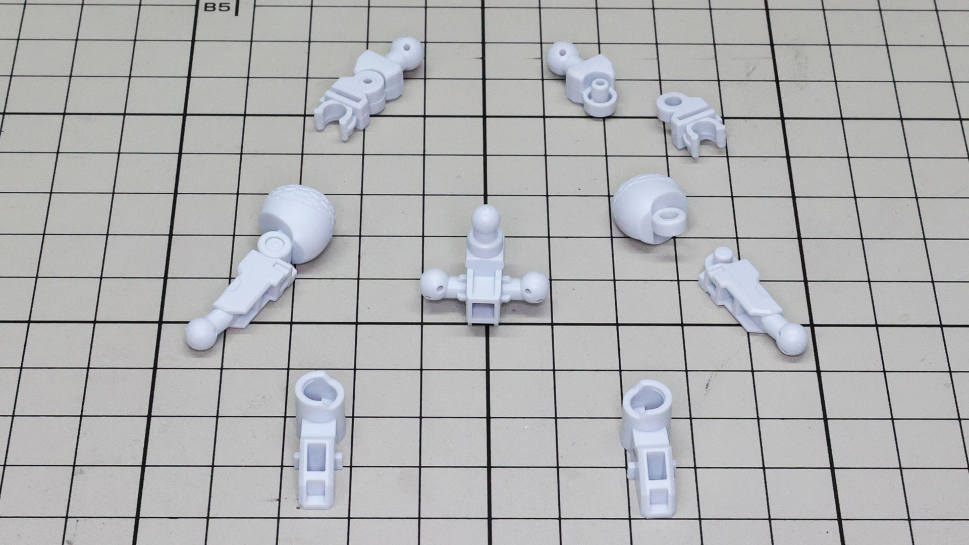 こちらはCSスタイルのフレーム。後ほど組付けます