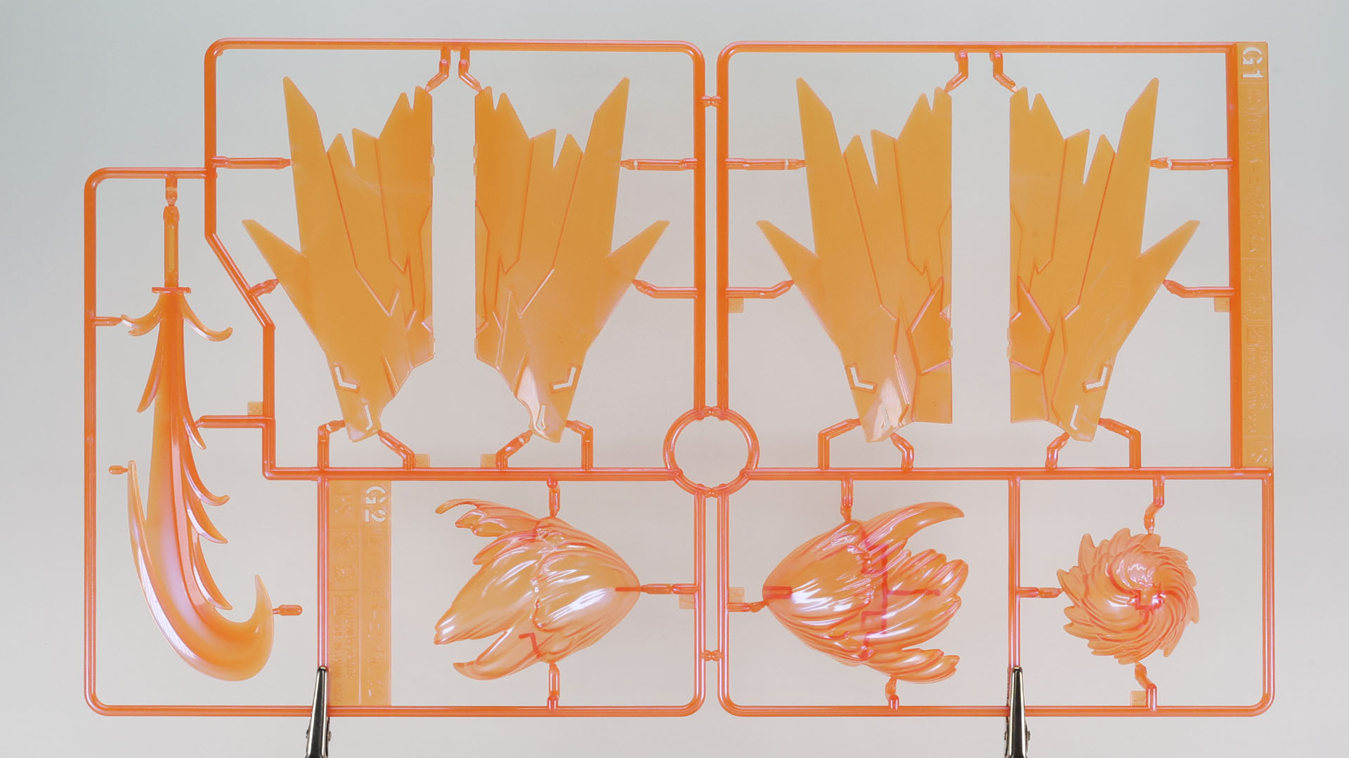 G1/G2:マントエフェクトの他、様々なエフェクトパーツ（偏光樹脂）