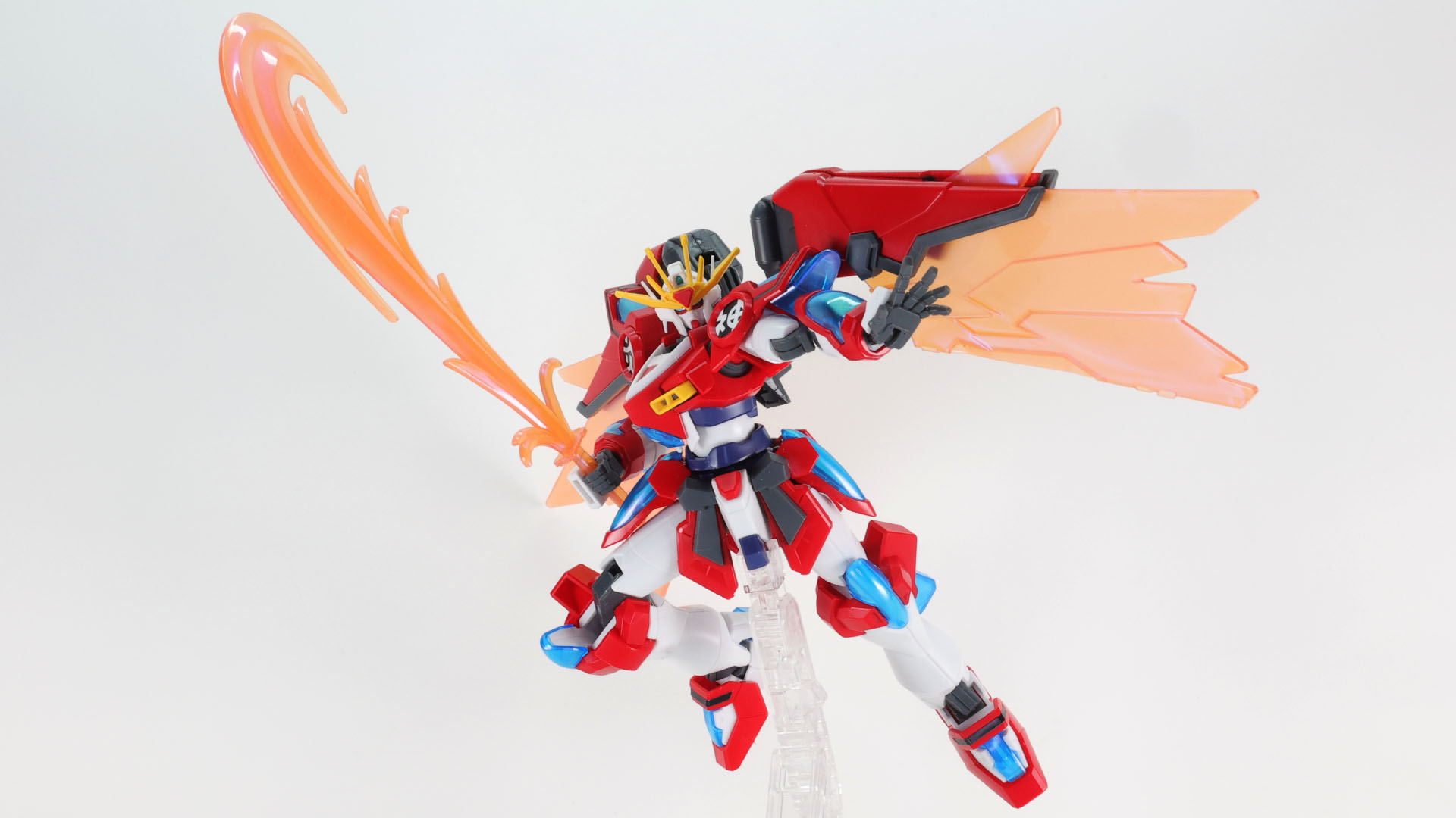 エフェクトを用いた太刀は大迫力！