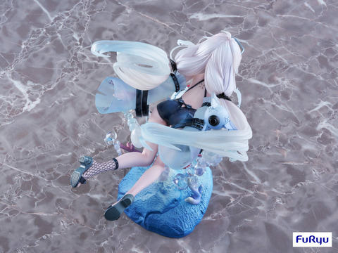 パニシング：グレイレイヴン」より21号を水着姿で立体化したフィギュア