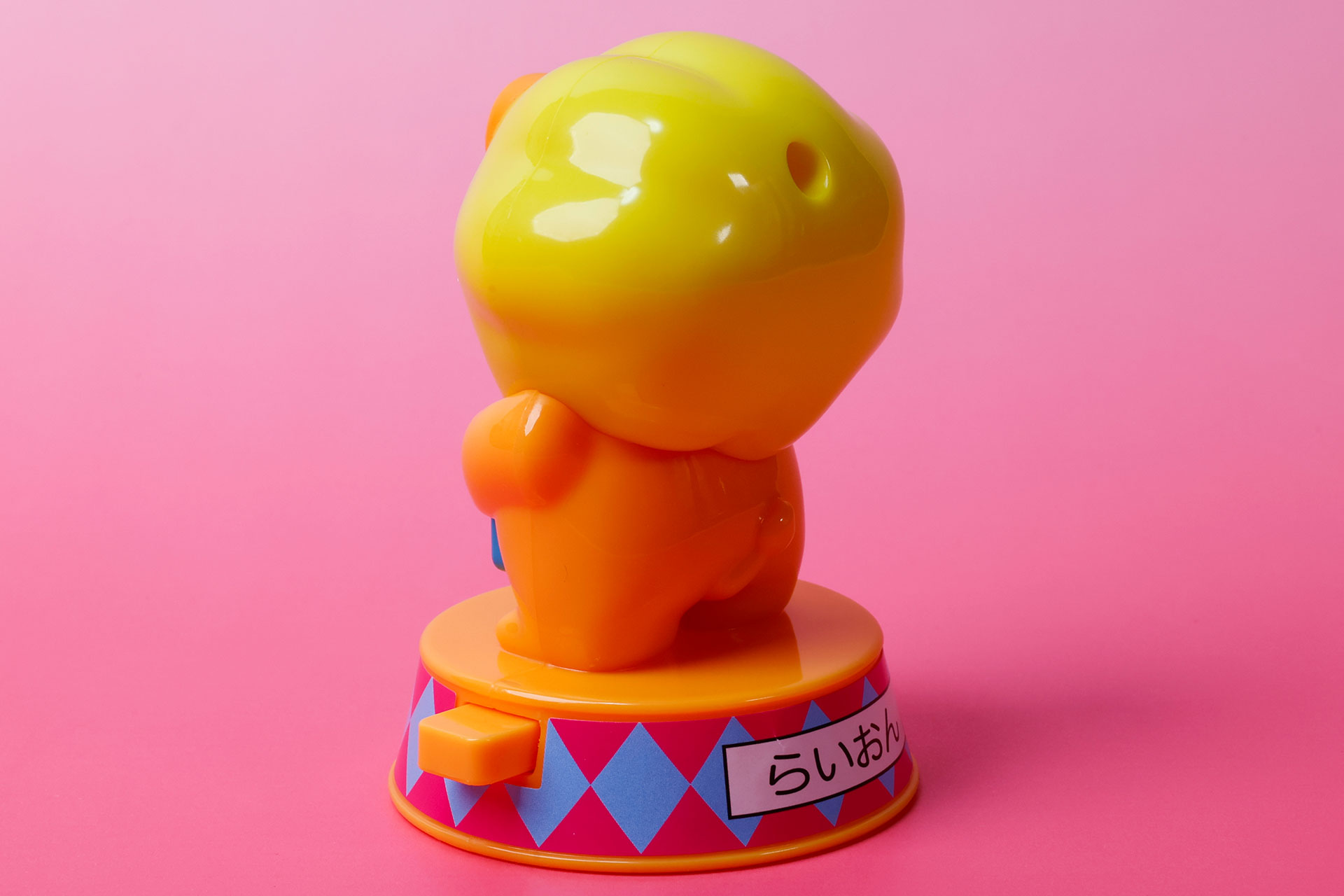 ツヤツヤした質感もいい感じだ