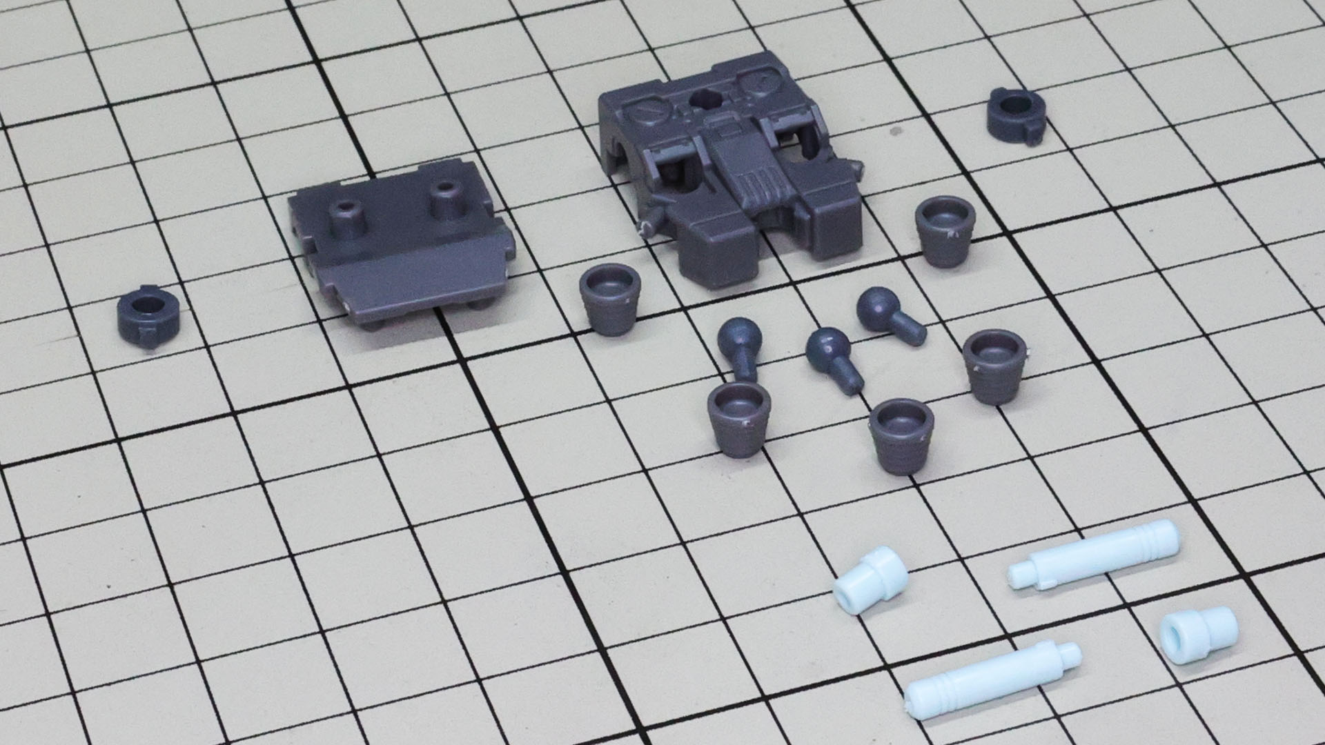 バックパックはノズル5基バージョンです