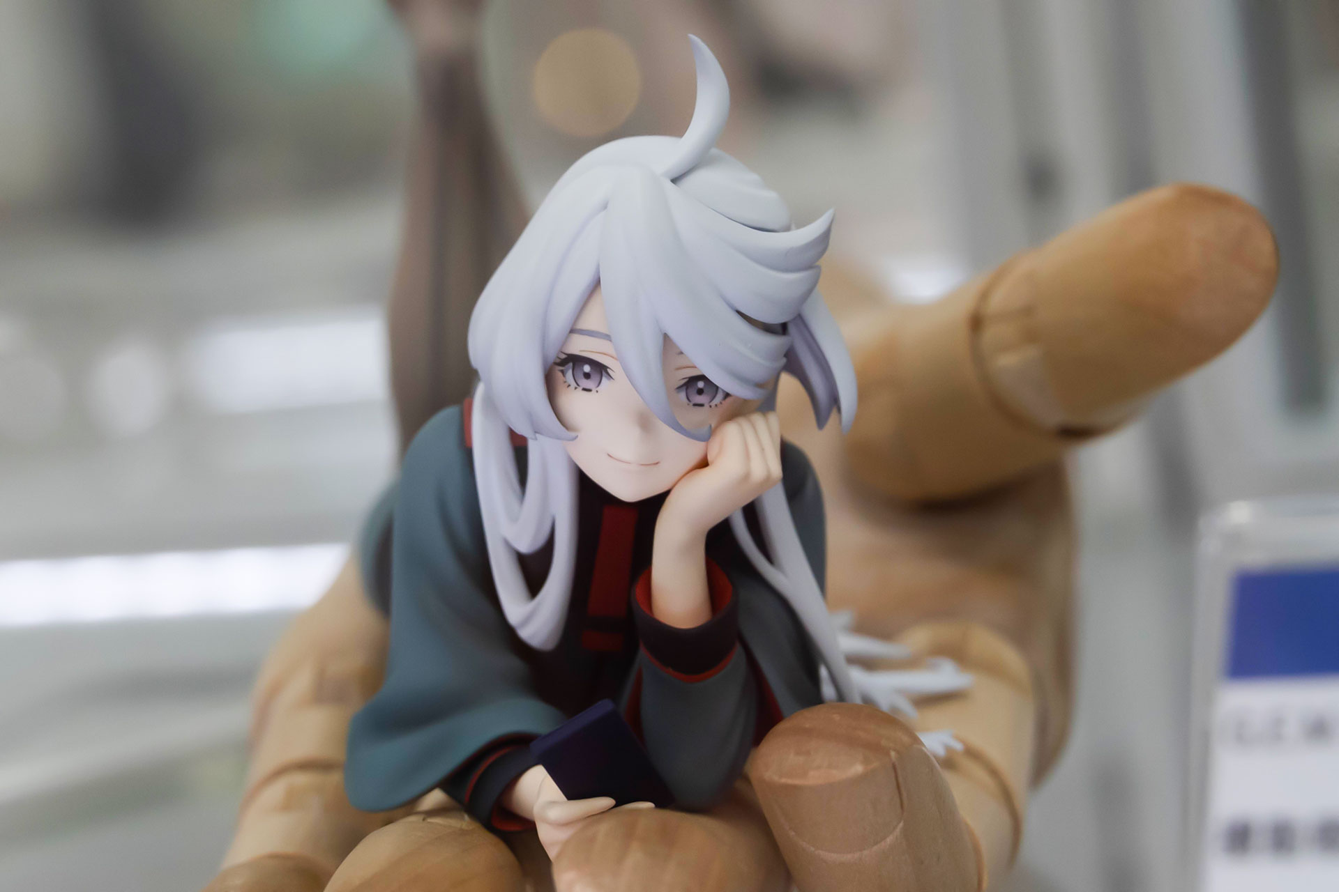正面からの角度では優しそうな表情に見える