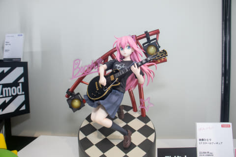 ぼっち・ざ・ろっく」の後藤ひとりや「るろうに剣心」の緋村剣心の