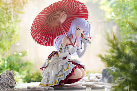 ミリシタ」よりフィギュア「白石 紬-セレブレイト・ミヤビ-」が