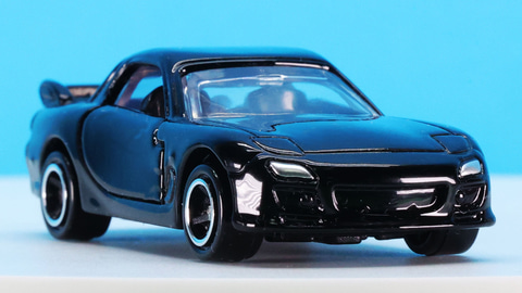 トミカ『日産シルビア』 『マツダ RX-7 FD3S』 LV-N267a マツダ RX-7 Type RS 99年式（青） | 製品をさがす
