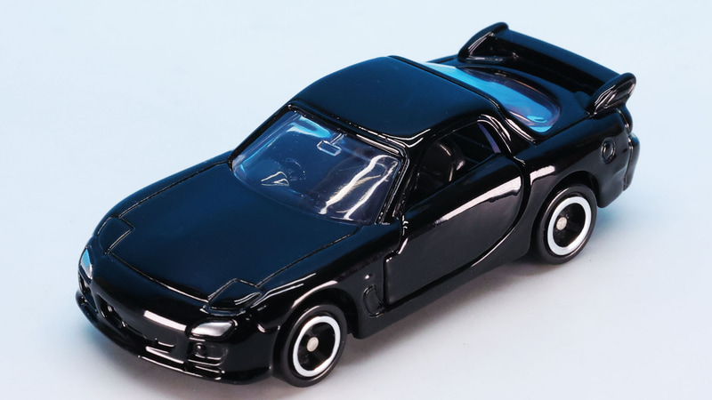 全体的にグラマラスでセクシーなスタイルにファンが多いFD！