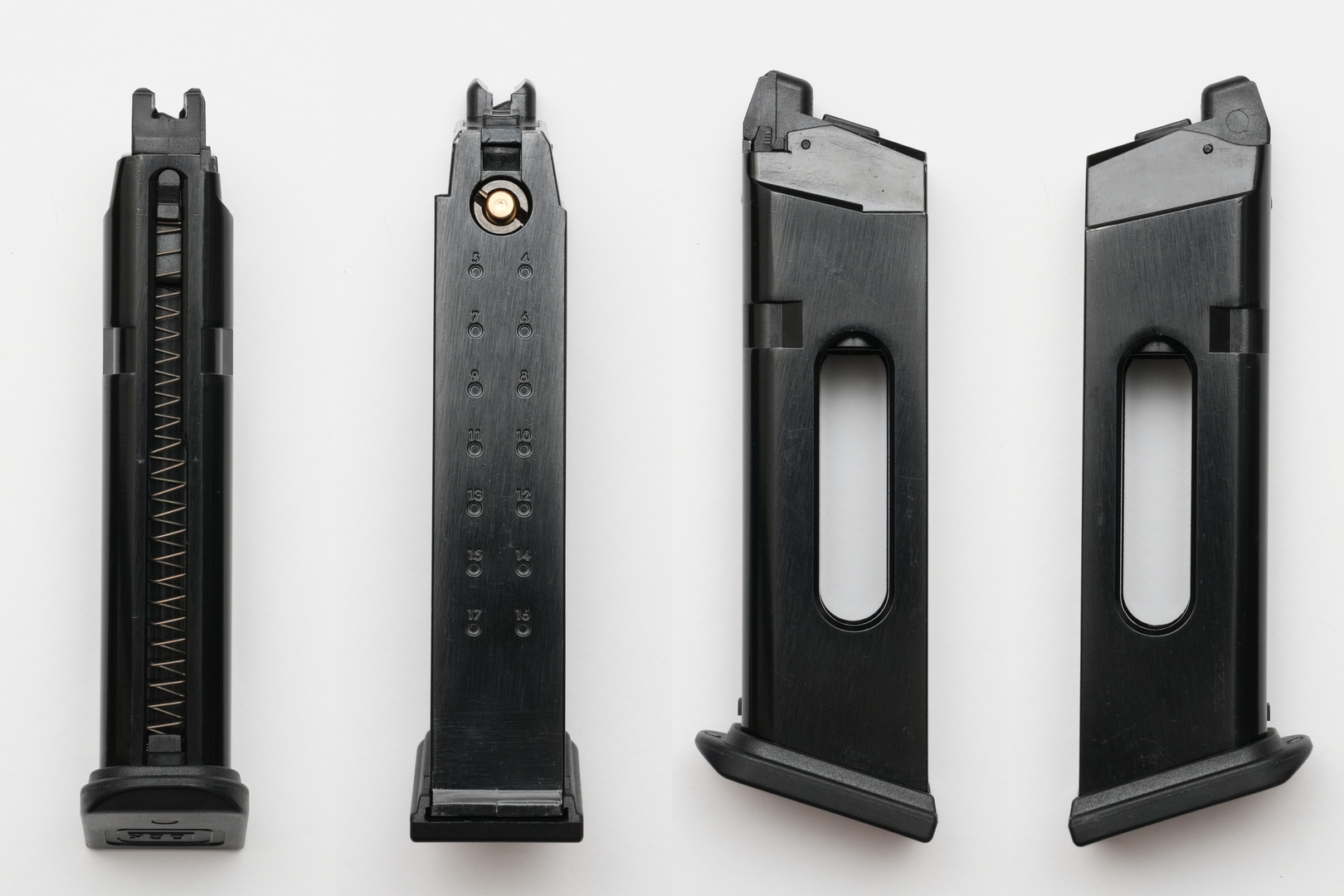 マガジンのサイズは実測22.6×32.6×132mm（マガジンボトムの幅を除く）
