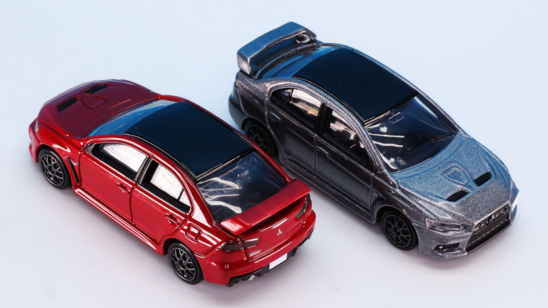 ルーフもブラックアウトされた特別版です！