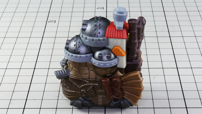 横：砲台や家屋、煙突などが複雑に入り組んでいます