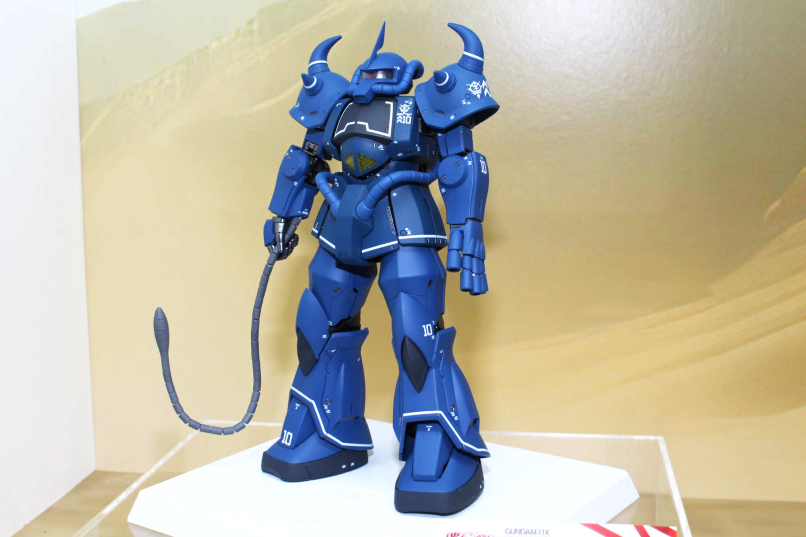 ファーストガンダムのグフをアクションフィギュア化
