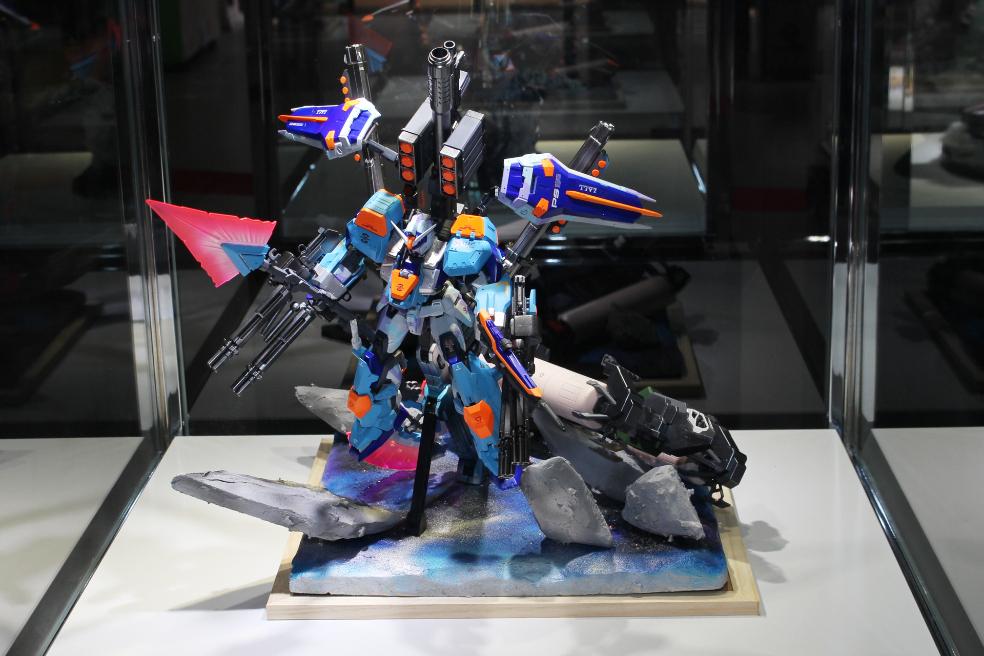 タイトル：「決着」／制作者：ゆわっしー／使用キット：MG 1/100 デュエルガンダム アサルトシュラウド他