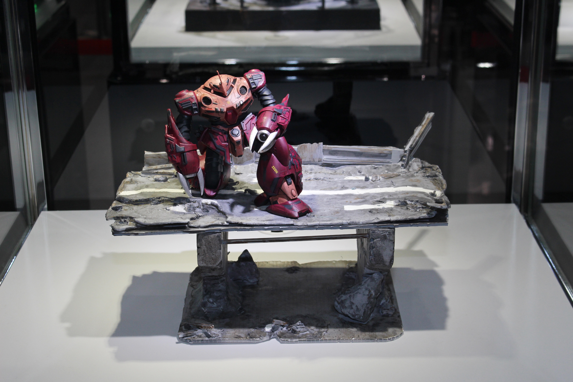 タイトル：ズゴックfleet／制作者：beard／使用キット：HG 1/144 ズゴックE他